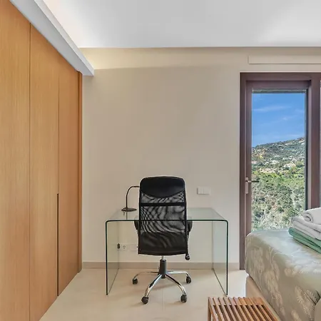Olivos - Real De La Quinta Apartment Benahavis